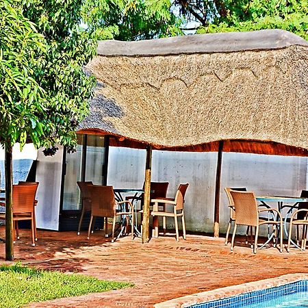 Cosy Palms Bed & Breakfast Gaborone Exterior photo