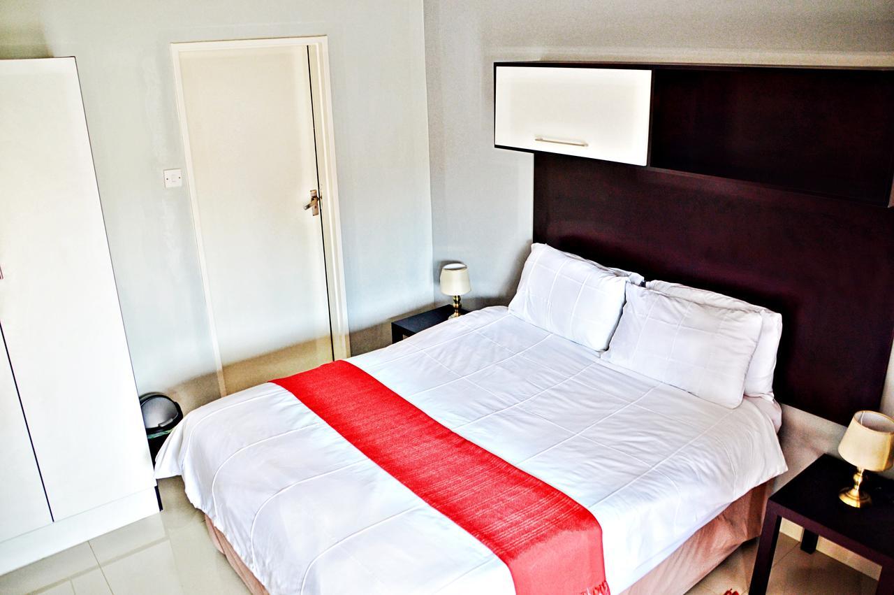 Cosy Palms Bed & Breakfast Gaborone Exterior photo