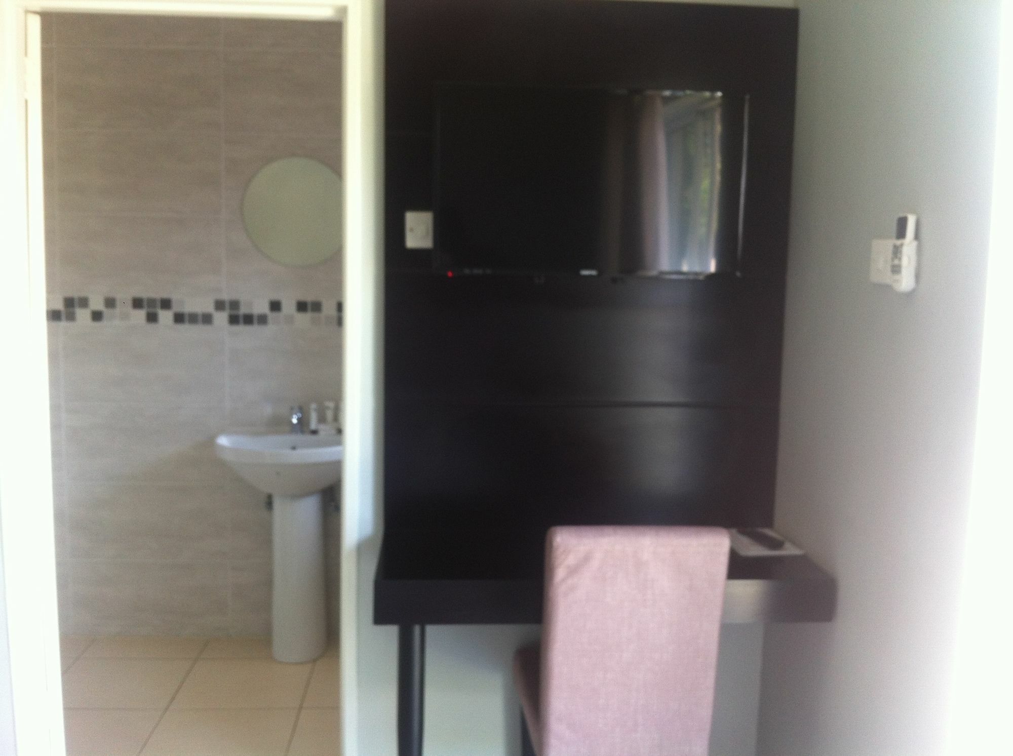 Cosy Palms Bed & Breakfast Gaborone Exterior photo