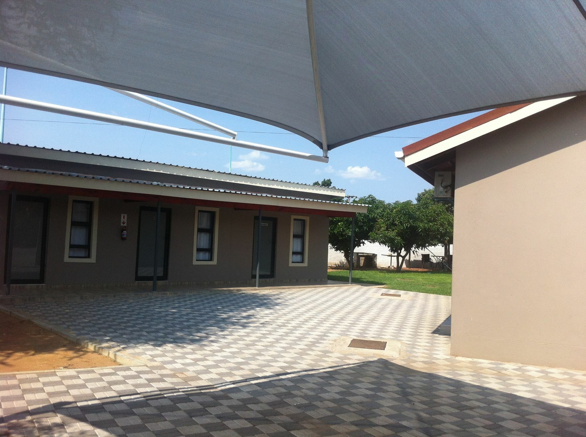 Cosy Palms Bed & Breakfast Gaborone Exterior photo
