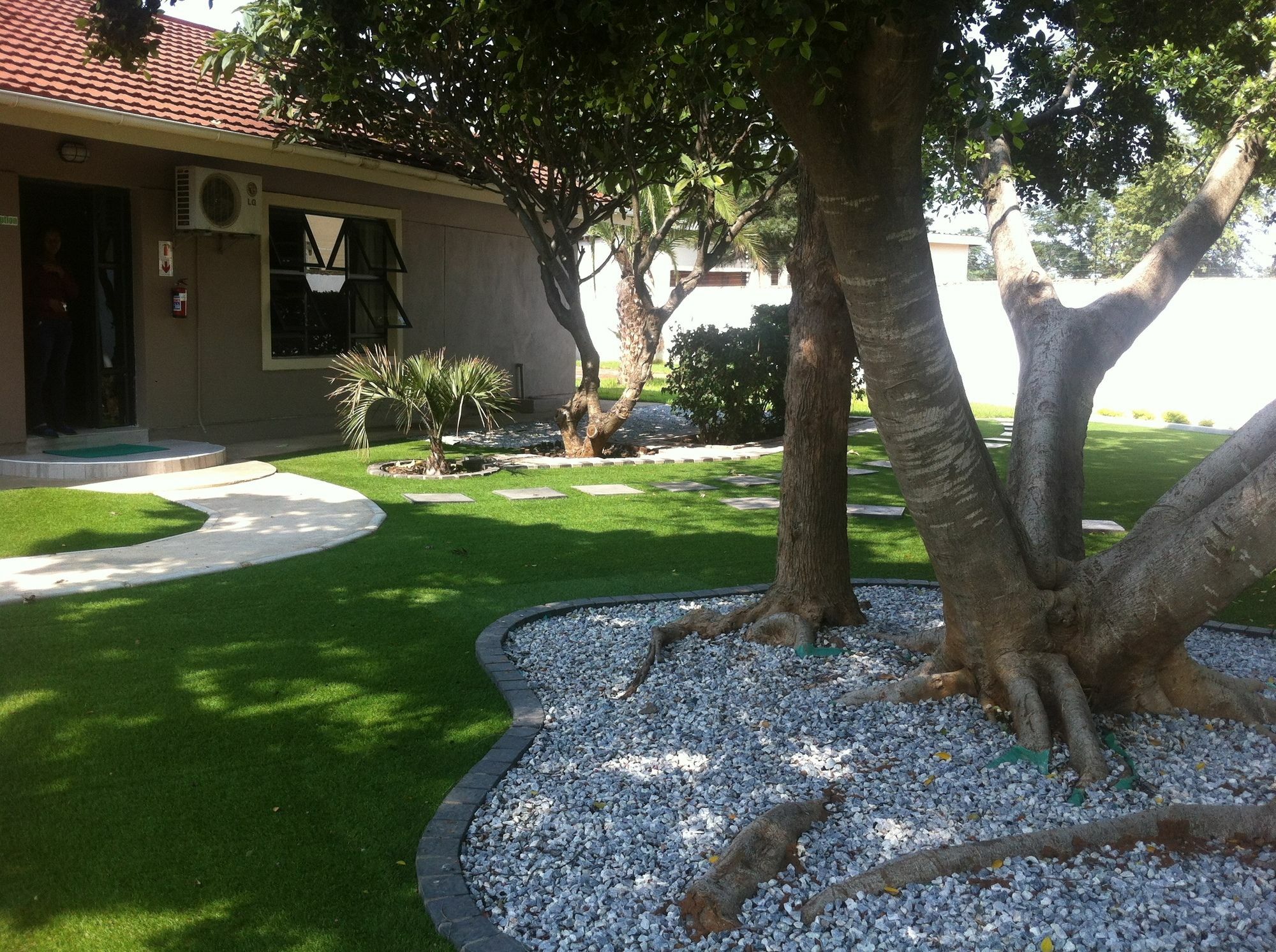 Cosy Palms Bed & Breakfast Gaborone Exterior photo